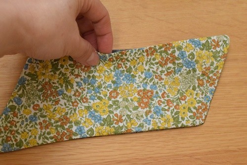 1時間で作れます ハギレ布で作る三角小銭入れ 作り方つき Happy Go Lucky 心地いい暮らしのコツ Powered By ライブドアブログ