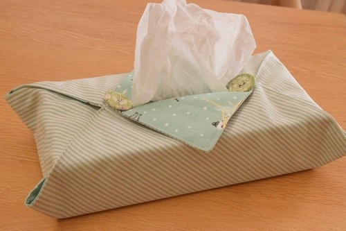 ロマンズアイパッチワークキルトボックスティッシュケース 超超超簡単です！】ボックスティッシュケースを手作り♪ : happy-go