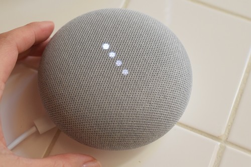 近未来感 Ok グーグル と声をかけるだけで何でも答えてくれる Google Home Miniが楽しい Happy Go Lucky 心地いい暮らしのコツ Powered By ライブドアブログ