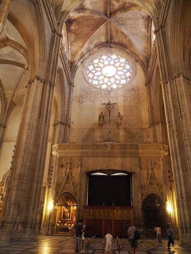 娘とスペイン旅行その7「セビリアの世界遺産・世界で3番目に大きい大