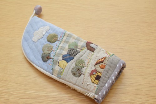 久しぶりにパッチワークらしい作品☆立つペンケース♪ : happy-go