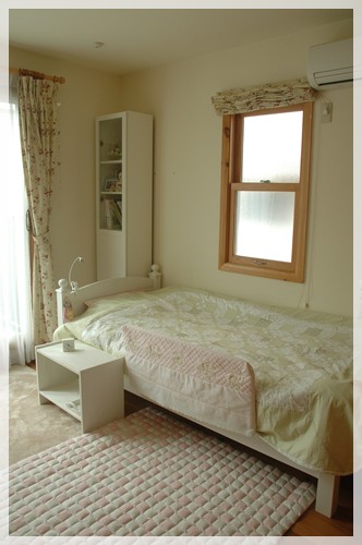 パッチワークでベッドカバー♪ 完成♪ : happy-go-lucky -心地いい