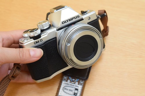 OLYMPUS - ★ブレずに綺麗！運動会にお薦め！★E-M10 Mark★一番人気のシルバー★ ☆ブレずに綺麗！運動会にお薦め！☆E-M10 Mark☆一番人気
