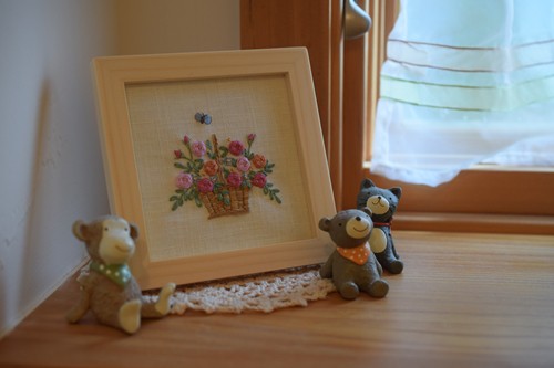 バラの刺繍のミニフレーム♪ : happy-go-lucky -心地いい暮らしのコツ