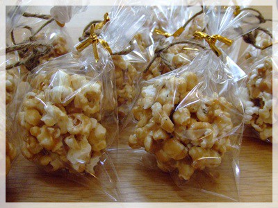 美味しいオーナメント ポップコーンボール Happy Go Lucky 心地いい暮らしのコツ Powered By ライブドアブログ