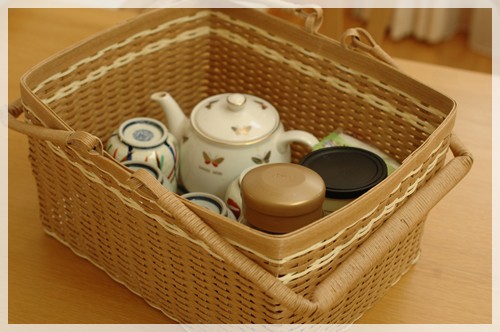 フレッシュロック その１ お茶セットを収納 Happy Go Lucky 心地いい暮らしのコツ Powered By ライブドアブログ