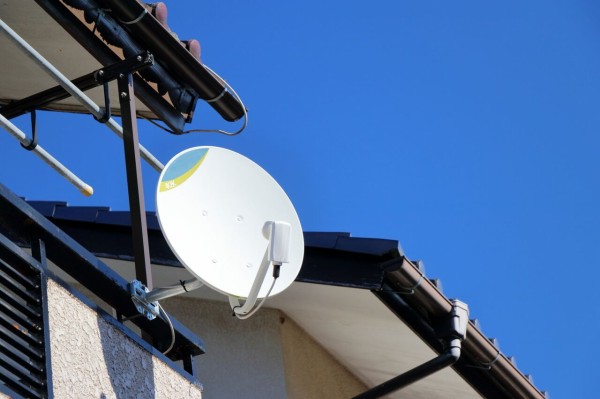 宝塚スカイステージと宝塚オンデマンド比較 どっちに入るべき すみれの国の秘密箱