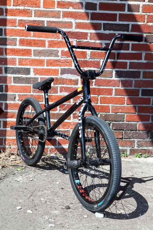 Matthias Dandois BMX SHOP HANGOUT BLOG