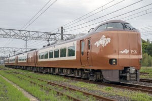 鉄道友の会　ブルーリボン賞・ローレル賞　ネクタイピン等　セット 川西 康之 Yasuyuki KAWANISHI on X: 