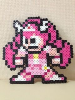 アイロンビーズ ロックマン風キュアハッピー プリキュア つくったもんとか