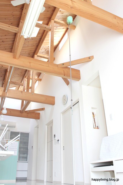高い場所の掃除に 約5mのホコリ取り シーリングファン 吹き抜けがあるおうちにオススメ Happy Living 削ぎ家事研究室 Powered By ライブドアブログ