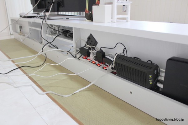 ダイソーの コードフック で 掃除がもっとラクになった Happy Living 削ぎ家事研究室 Powered By ライブドアブログ