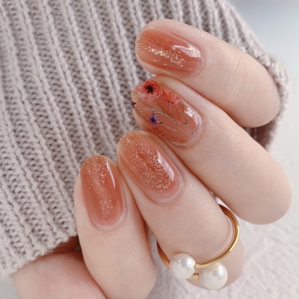 How To 無花果カラーで透明感ネイル Akiのセルフネイルblog Powered By ライブドアブログ