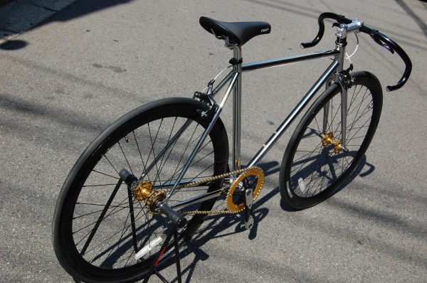 OSSO ピストバイク osso/オッソ』700cロードバイク・シングルスピード&ピストバイク