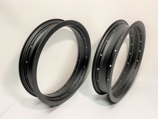 OX PECO ホイールインチアップの依頼 完成編 Blog