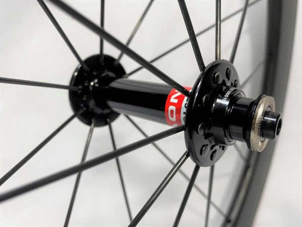 Kitt design　フロントカーボンホイール451 Kitt design Carbon Wheel 【橋輪Blog】 : 橋輪