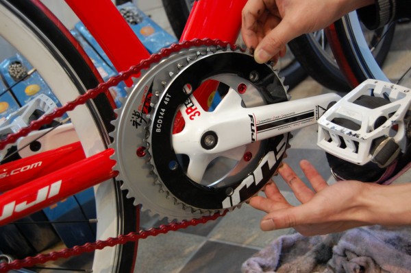 ピスト　自転車用 チェーンリング+コグセット ピスト 自転車用 チェーンリング+コグセット