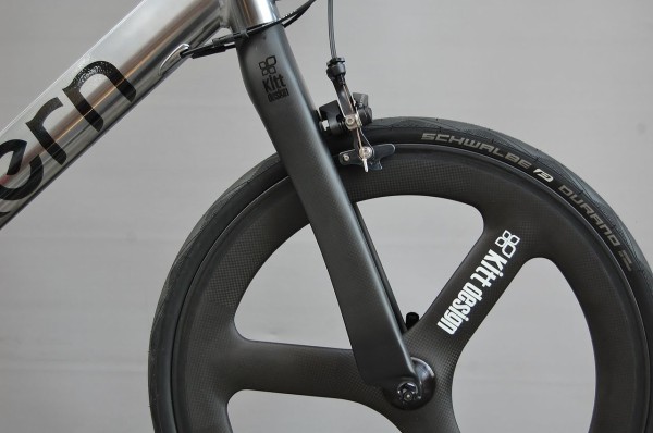 Tern X Kitt design SMI 368 3K カーボンフォーク入荷！【橋輪Blog