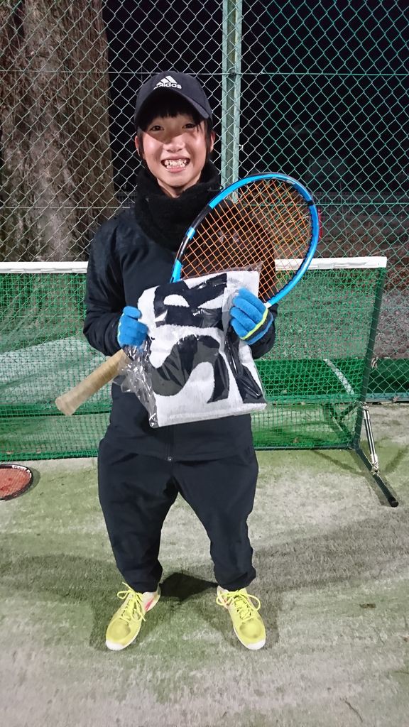 宮沢凛花選手thoジュニアトーナメントベスト4入賞 岩槻のガット張り専門店 コーチの張り屋