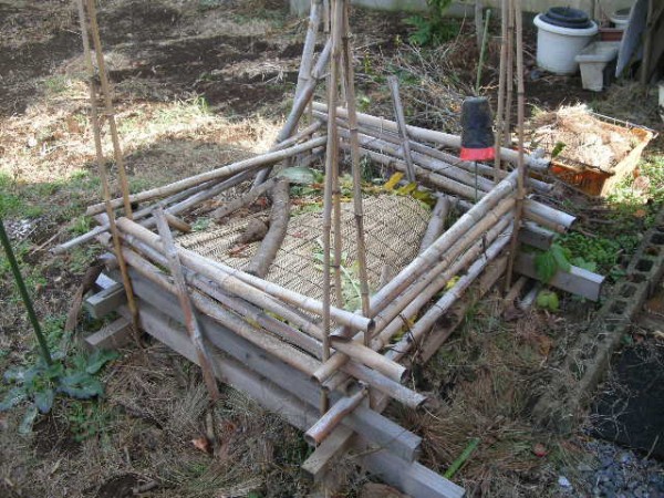 コンポストの作り方パート2 スーの家の自然栽培で家庭菜園12ヶ月