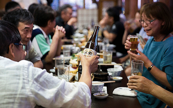 マジかよ 秋葉原などに 1ヶ月3000円 で飲み放題の居酒屋が登場 儲かるのこれ はちま起稿