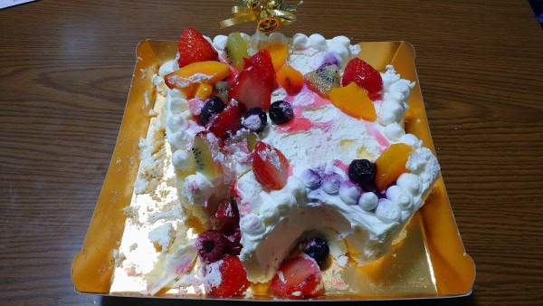 画像あり 楽天市場で販売されていたクリスマスケーキ 5000円 ぐちゃぐちゃの状態で届く人続出 購入者からの悲痛な叫びが話題に はちま起稿