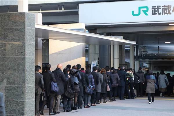 意識高い系 これからは武蔵小杉のタワマンだよね 武蔵小杉駅 改札入るだけで毎朝駅を飛び出し行列60m はちま起稿