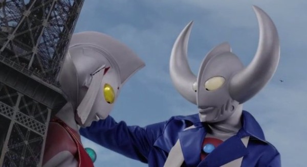 ウルトラの父がエッフェル塔で壁ドンｗｗｗｗｗｗｗ はちま起稿