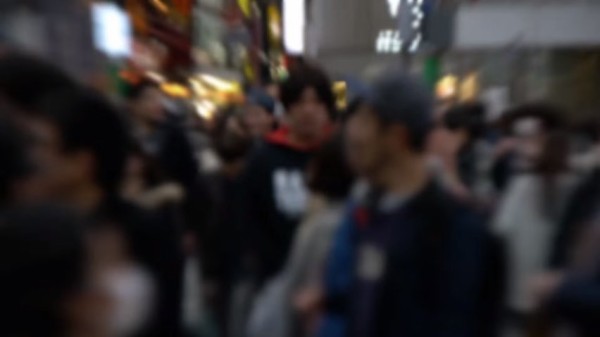 2016y04m21d_121107677