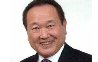 所得隠し騒動 板東英二さんが謝罪会見 カツラは落ちたが 植毛は落ち