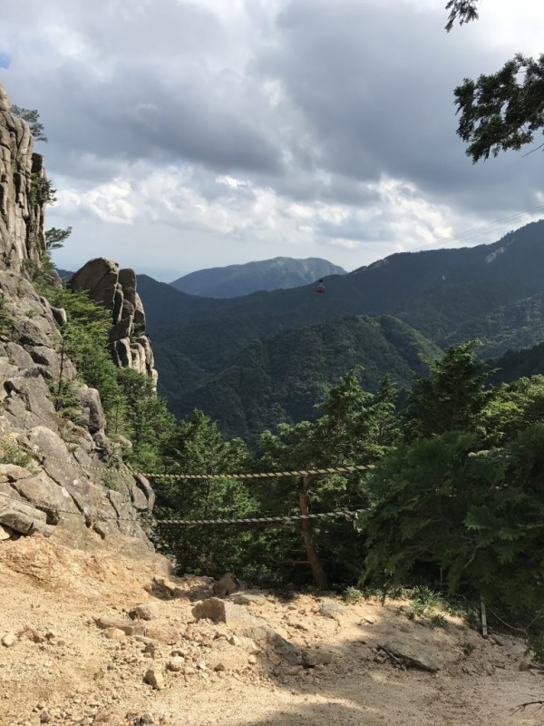 炎上 遭難にあった登山者が注意され逆ギレ 警察や公務員はサービス業でしょ 遭難者の私に説教や愚痴とか何様なの 警察なんてバカヤローーーー はちま起稿