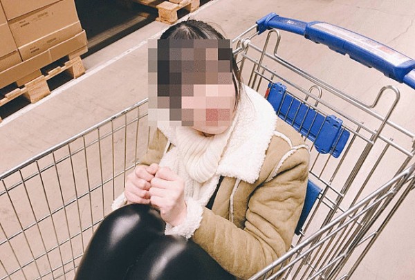 インスタ女子さん 今度はikeaでカートに乗る行為が流行中 赤ちゃんかよお前ら はちま起稿