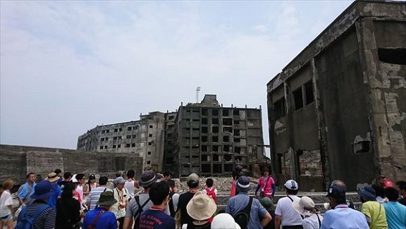 世界遺産になった軍艦島が が原因で観光禁止に うわああああああああああ はちま起稿 世界遺産になった軍艦島が が原因で観光禁止に うわああああああああああ はちま起稿