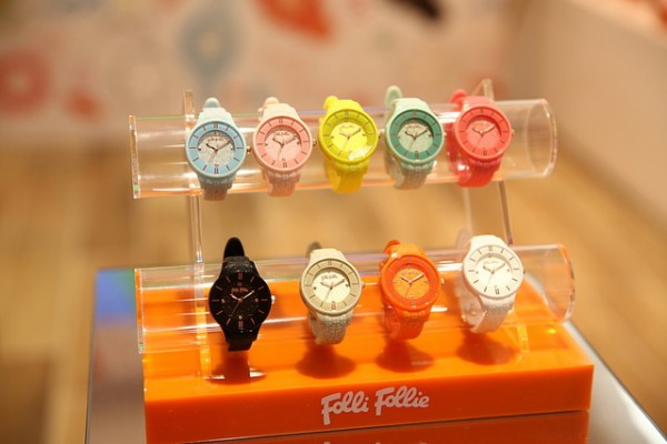 安くてカワイくて 使える Follifollie フォリフォリ の Candywatch キャンディウォッチ は絶対買い 恵比寿 銀座大好き 新米フードアナリスト ハツのブログ