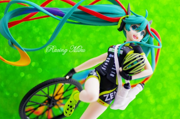 初音ミクレーシングver. レーシングミク2016 TeamUKYO応援ver. フィギュア レビュー[バンプレスト（プライズ）] : ☆るうむ  プライズフィギュアレビュー☆