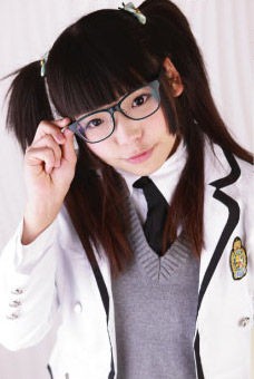 明日の アイドルlive In 池袋ハーツカフェ 出演アイドルさんも決定 Luxury Cafe Bar Hearts Staff Blog