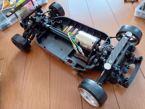 2024/6/8の作業：タミヤ TT-01のフロントモーター化①