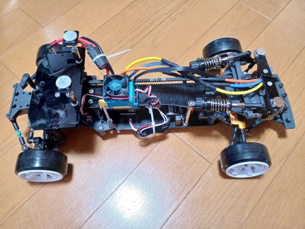 2024/4/27の作業：タミヤ TA03Fのシャシーの変更 : お父さんの作業部屋