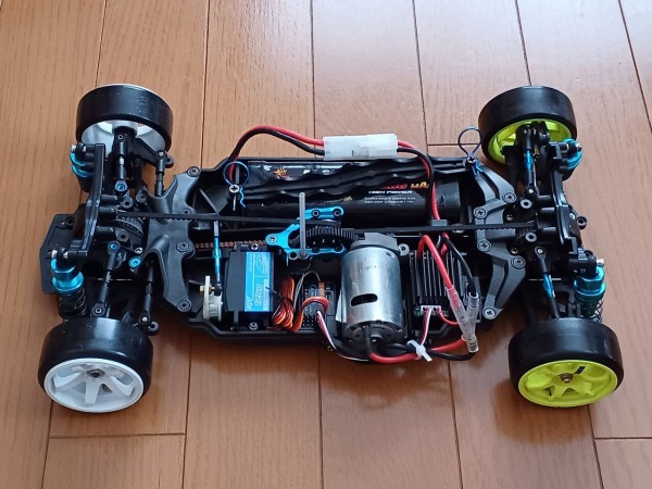 タミヤTA05　ドリフト仕様 1/10 電動RC組立キット TA05VDFドリフトシャーシキット | タミヤ