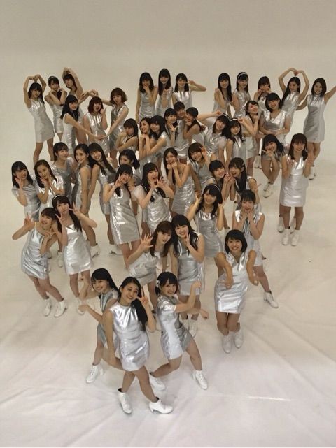 ハロプロの全員集合写真から見える人間関係が面白い ハロプロ研修生まとめブログ ハロプロの全員集合写真から見える人間関係が面白い ハロプロ研修生まとめブログ