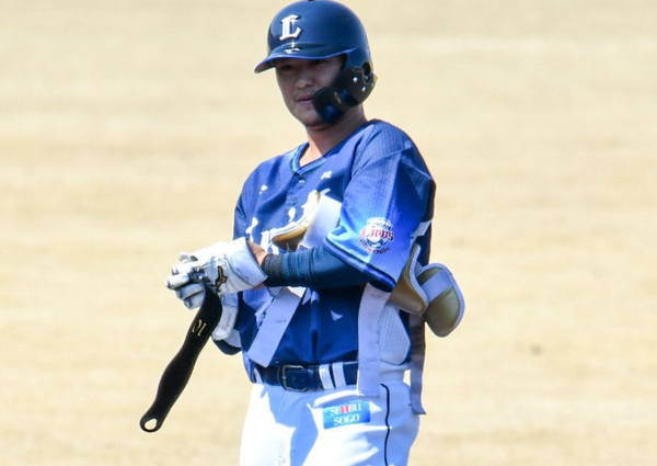 渡部聖弥サード守備練習開始！ : 埼玉には何もない。＠埼玉西武