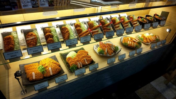 和幸 箱を開ける瞬間のワクワク感がたまらないお弁当とは 定食グルメ 米の加速が止まらない
