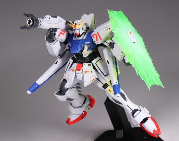 MG ガンダムF91 ver.2.0 全塗装完成品 MG ガンダムF91 Ver.2.0 全塗装完成品 - メルカリ