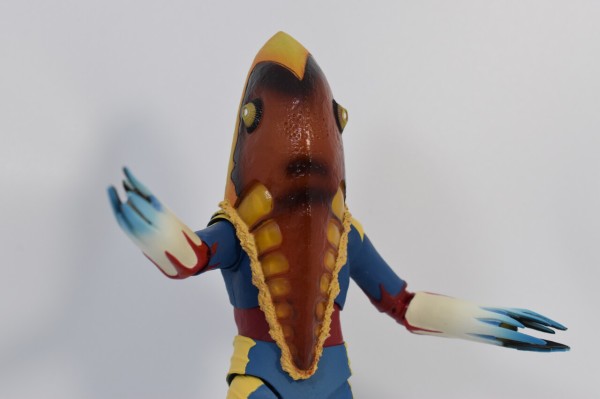 S.H.Figuarts メトロン星人 狙われた街Ver. レビュー : HERO