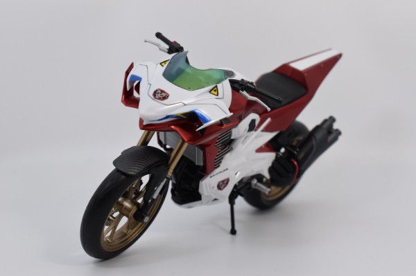 S.H.Figuarts シンサイクロン号(シン・仮面ライダー) レビュー