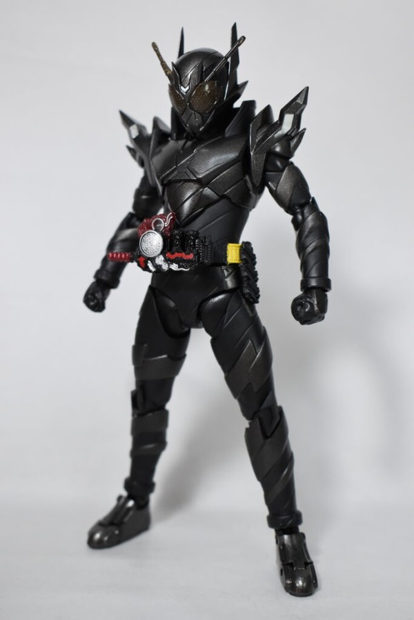 取寄商品 S.H.Figuarts 仮面ライダーメタルビルド | iuggu.ru