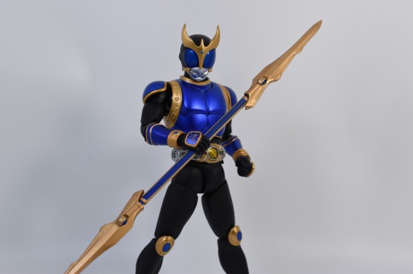 S.H.Figuarts 仮面ライダークウガ ライジングドラゴン（真骨彫