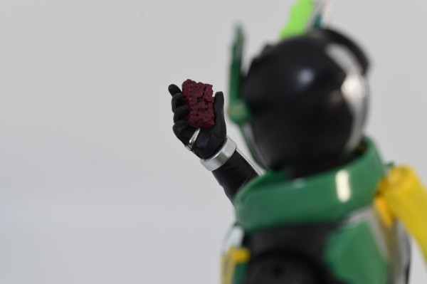 S.H.Figuarts 仮面ライダー剣斬 猿飛忍者伝 レビュー : HERO大好きの