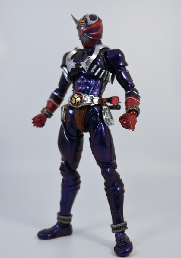 S.H.Figuarts 仮面ライダー響鬼（真骨彫製法） 10th Anniversary