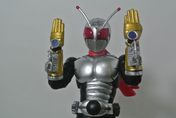 S.H.Figuarts 仮面ライダースーパー1&Vマシーンセット レビュー : HERO